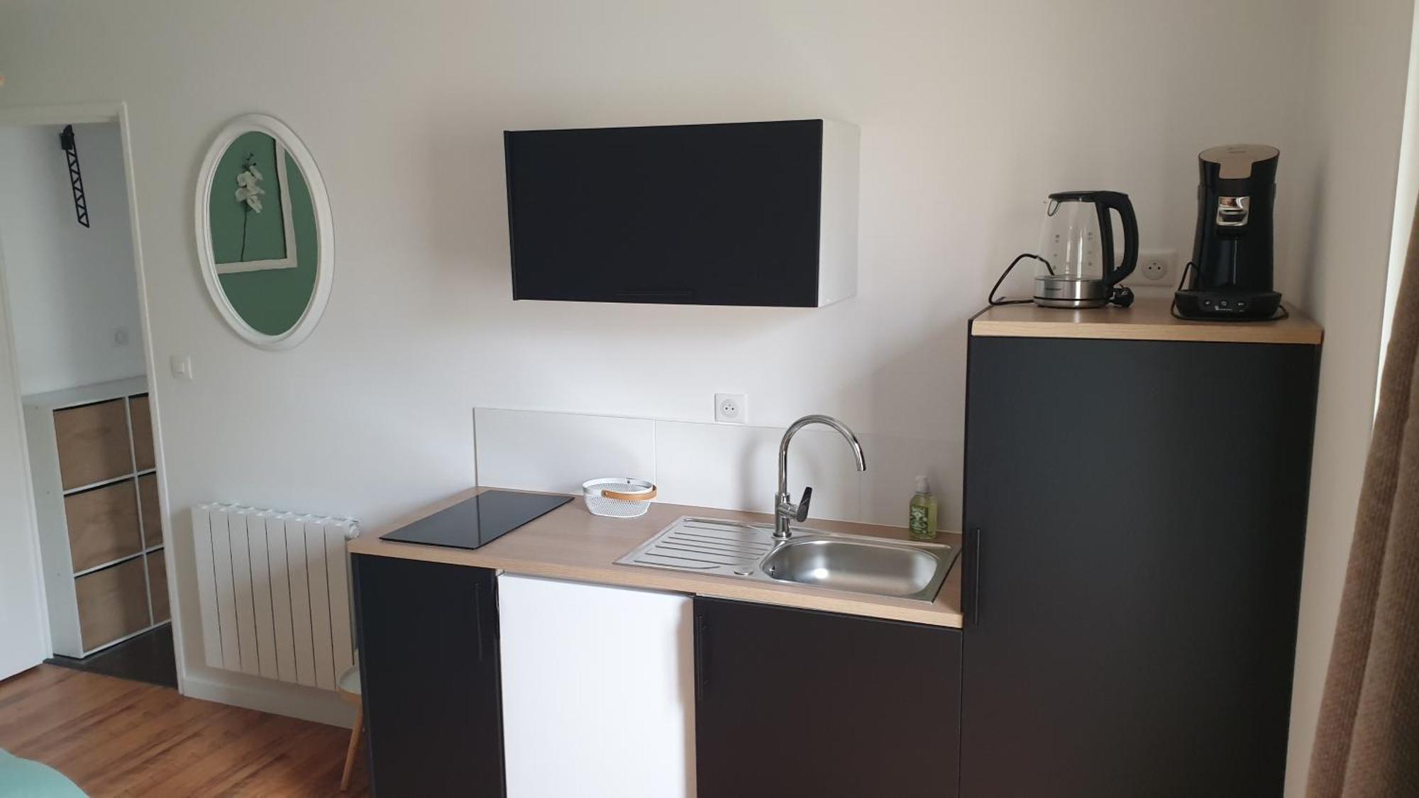Meuble - 1 A 2 Pers Appartement Manthes